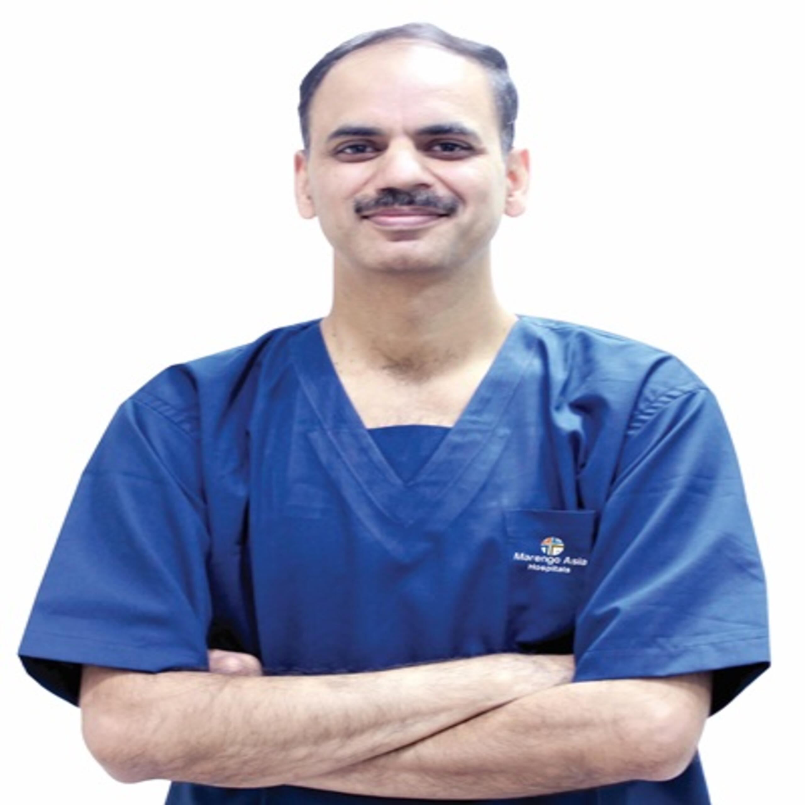Dr. (Prof.) Sumit Batra – Expert in Joint Replacement & Spine Surgery | Marengo Asia Hospitals, Faridabad
