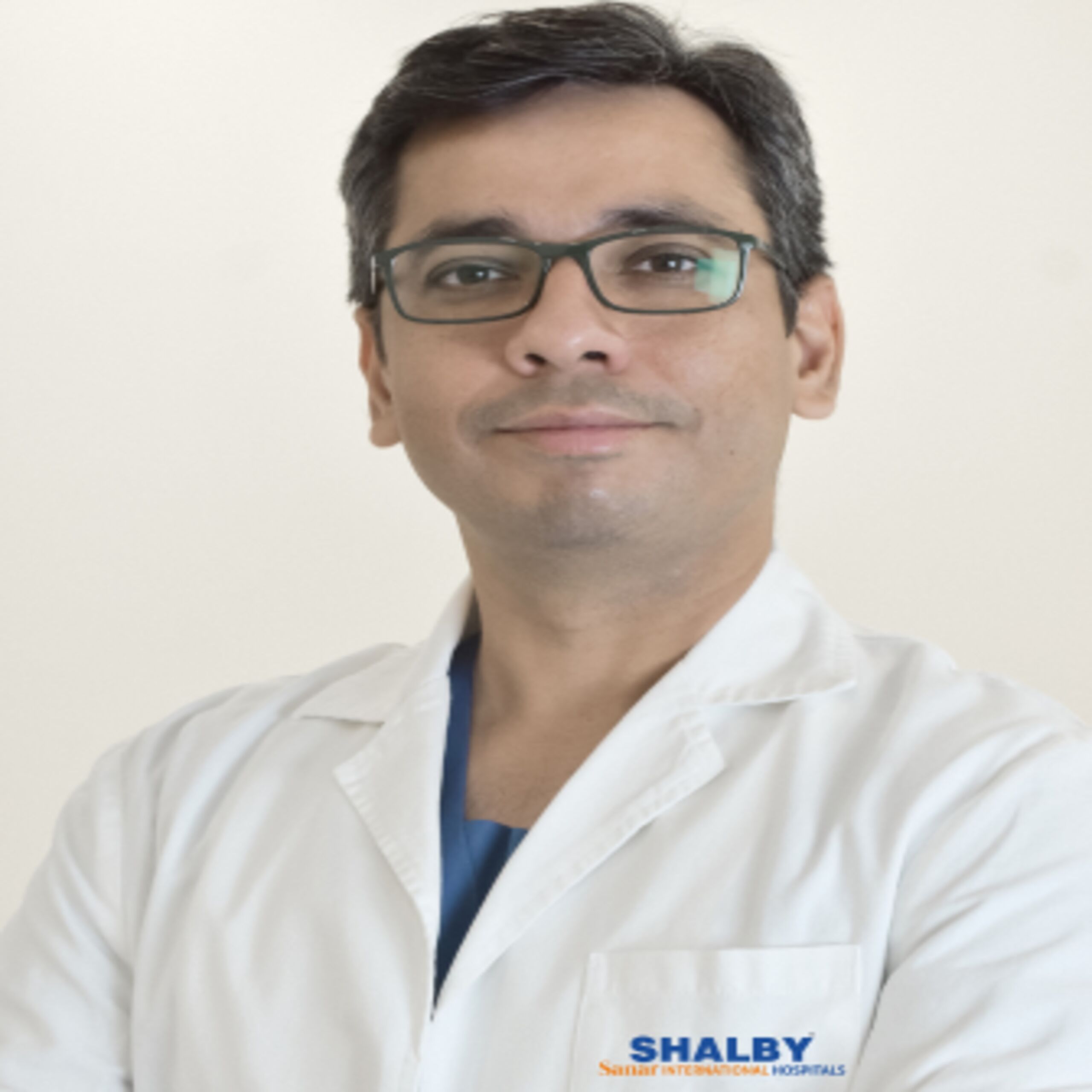Dr. Harnarayan Singh – Director & Head of Neurosurgery and Spine Surgery