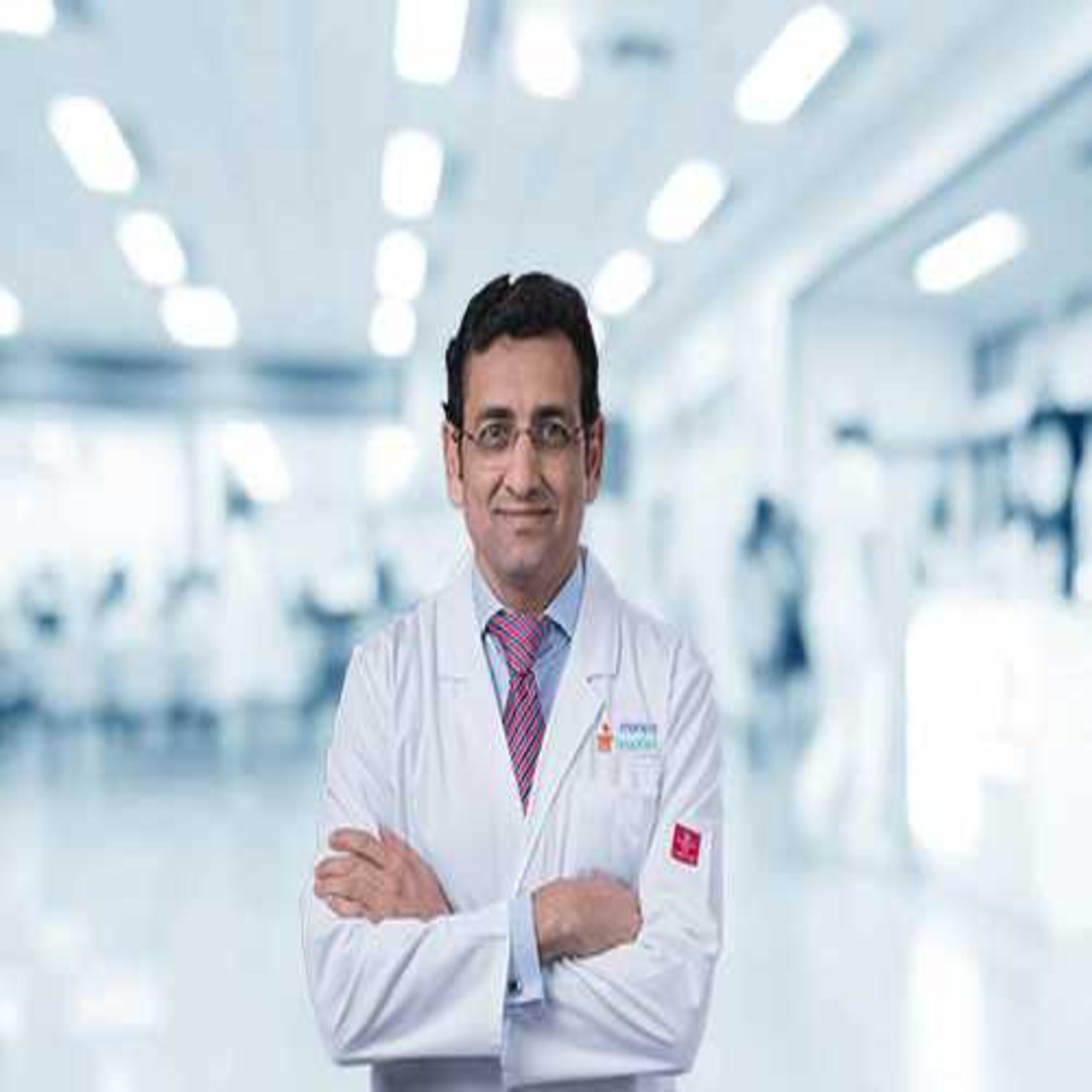 Dr. Rajeev Verma – Leading Orthopaedic & Joint Replacement Surgeon in Delhi