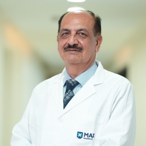 Dr. Manoj Luthra – Vice Chairman, Cardiac Surgery | Max Super Speciality Hospital, Noida